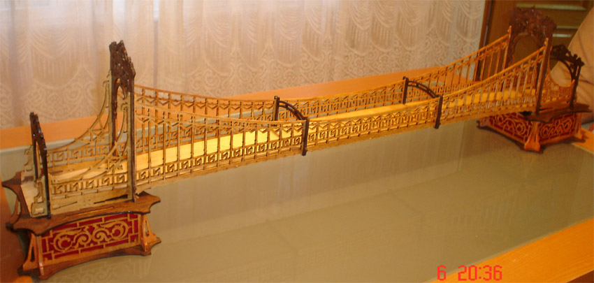 Puente colgante plano para madera calada sierra de marquetería