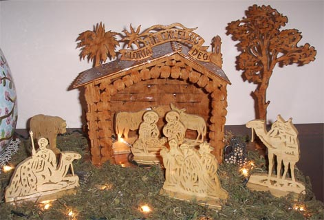wooden scroll saw nativity scene, nativity set, crib, virgin Mary, Jesus